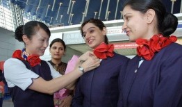 印度空姐爆料视频大全,揭秘航空业不为人知的内幕