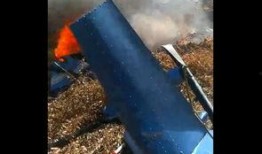 爆料飞机坠机事故视频,坠机事故现场视频曝光，揭秘事故瞬间